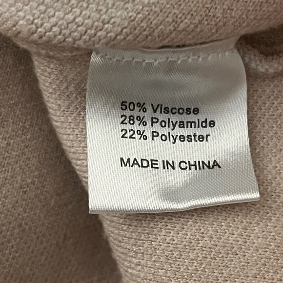 Zessica Women's Tan Sweater with White Floral Design - Picture 4 of 4